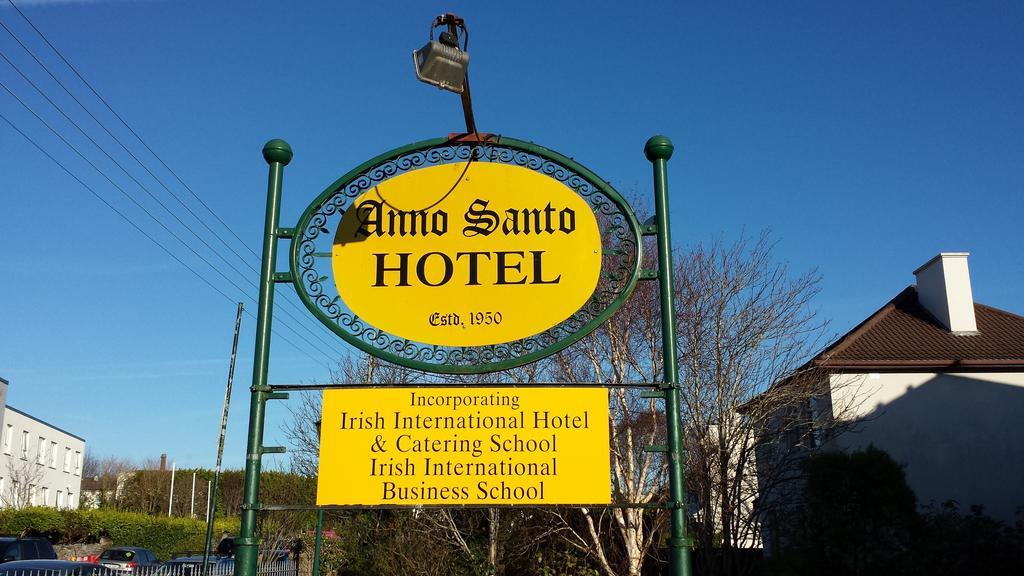 Anno Santo Hotel Γκάλγουεϊ Εξωτερικό φωτογραφία